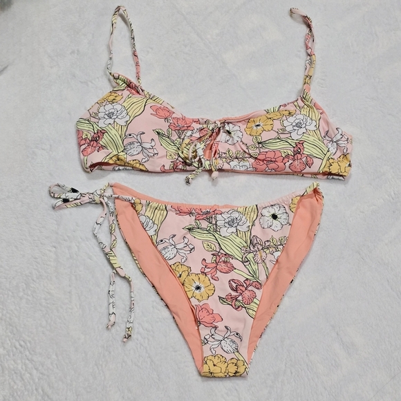 Dippin' Daisy's Bikini Set ✦ Vintage Bloom Floral Bandeau ✦ Eco Cheeky Bottoms L - Picture 5 of 12